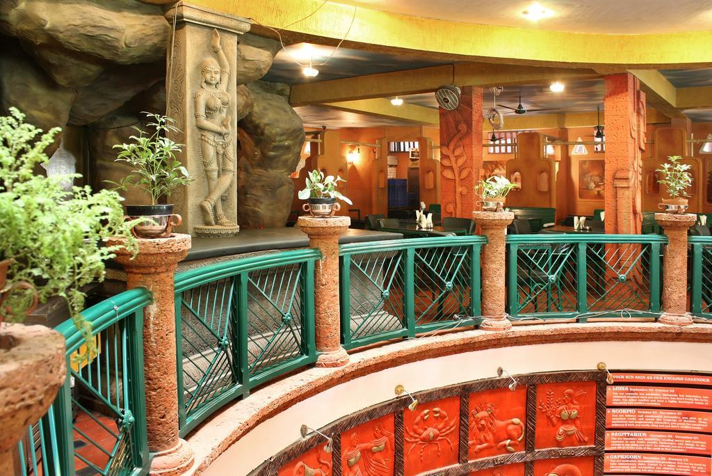 Parklane Hotel Májszúr Kültér fotó
